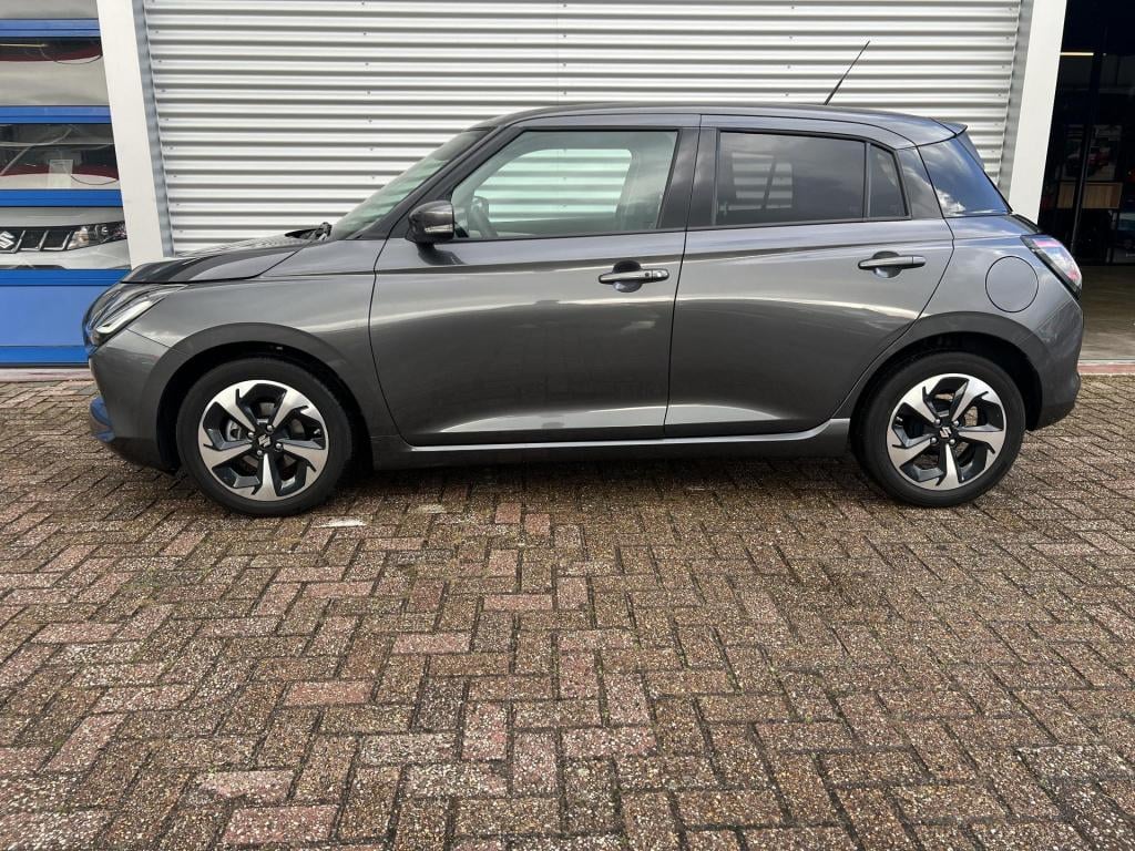 Suzuki Swift 1.2 style smart hybrid