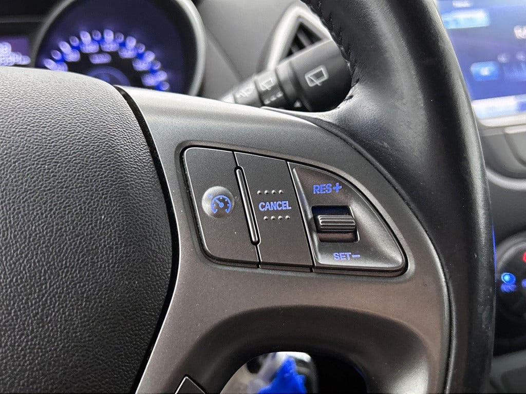 Hyundai Ix35 1.6i gdi go! | navigatie | climate control | stoelverwaming | 