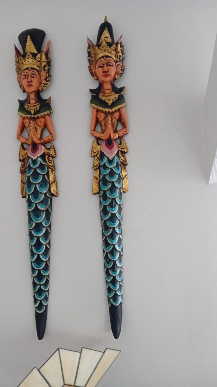In prijs verlaagd! Oosterse poppen voor aan de wand!