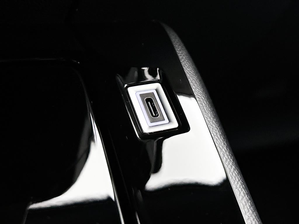 Peugeot 2008 hybrid 145 pk automaat allure | rijklaar | 360 camera | adapti