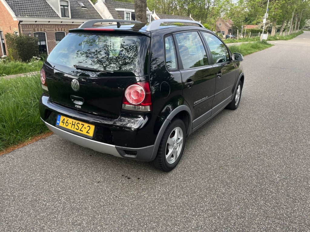 Volkswagen Polo 1.4-16v cross