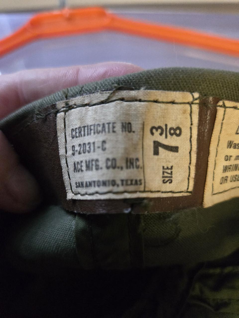 Pakket legerkleding KL Oa. Jas 1970 maat 88-92 manlengte 180 Seyntex