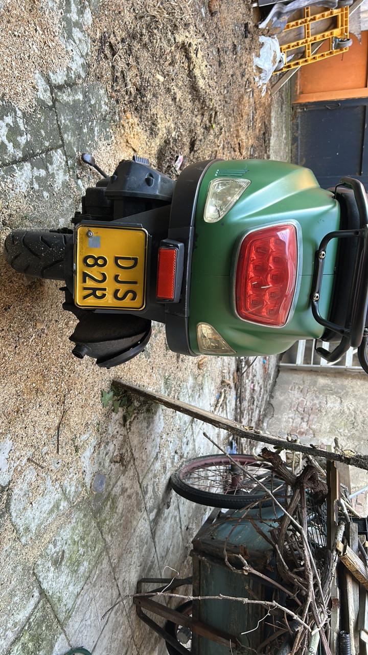 Groene TYM scooter mag weg voor weinig