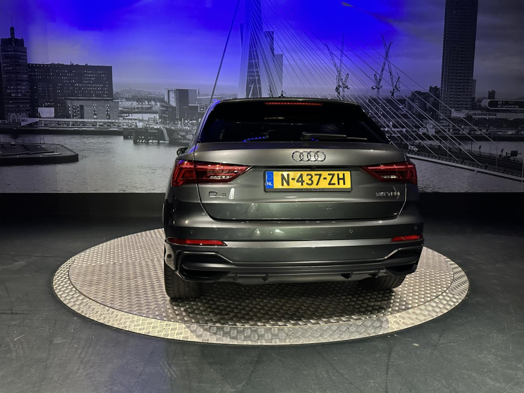 Audi Q3 35 tfsi s edition *pano*camera*trekhaak*