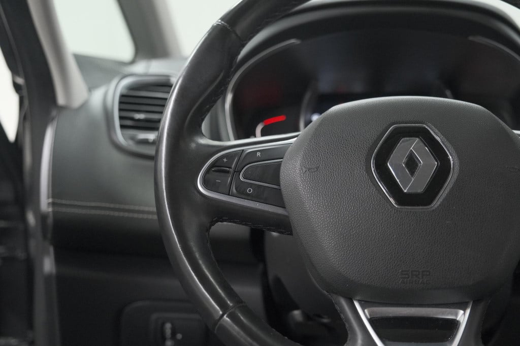Renault Grand Scenic tce 140 edc limited | 7 zitplaatsen | trekhaak | camer