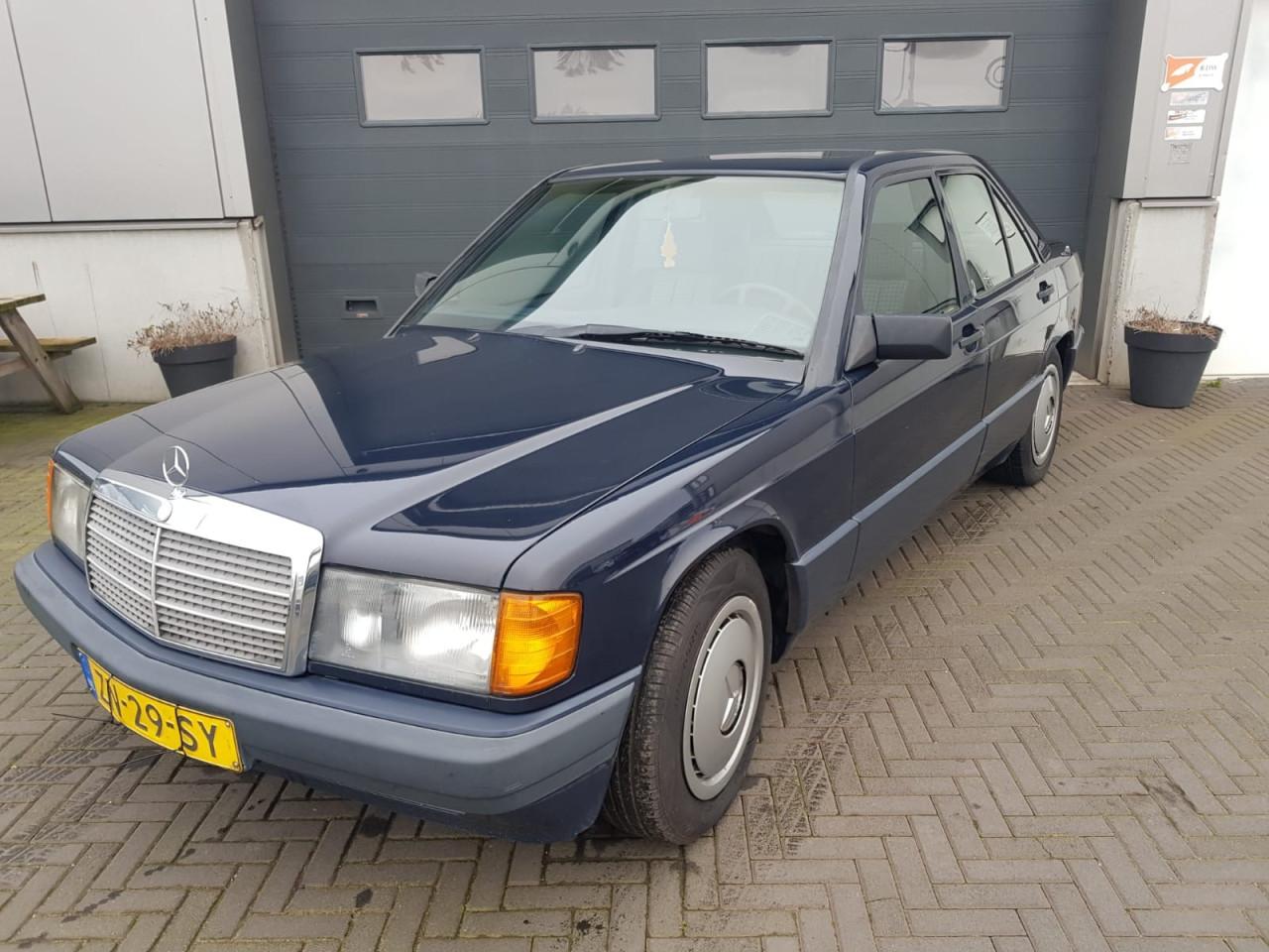 TE KOOP MERCEDES BENZ 190 SERIE 1.8E ORIGINELE NL AUTO VOOR DE LIEFHEBBER