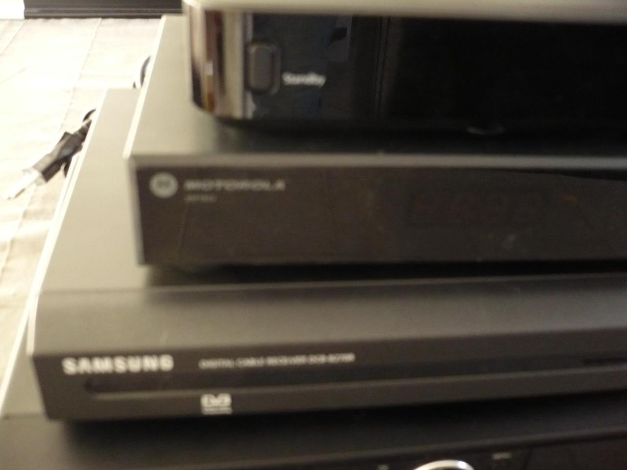 DVB-C Digitale decoders-Humax-Motorola-Samsung-Philips