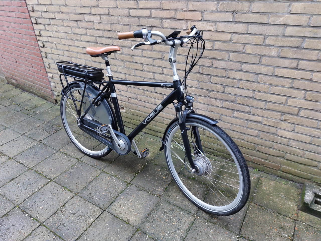 Zeer nette Voque Heren e-bike met 2 accu's