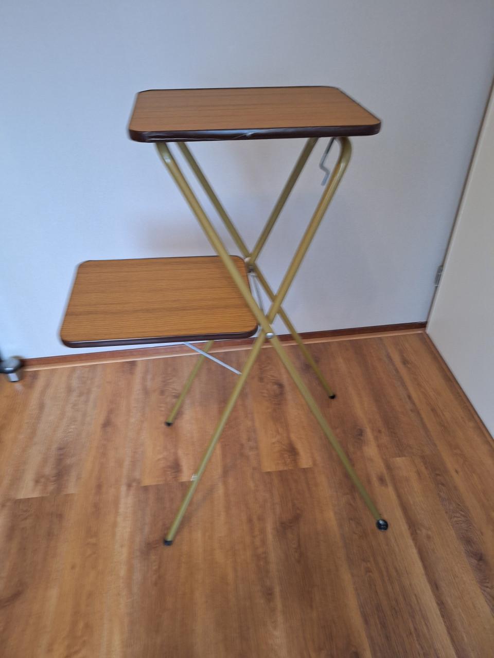 Dia projector tafel en projector scherm