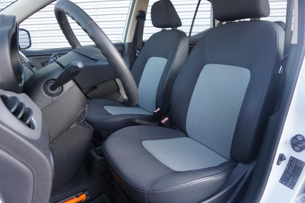Hyundai I 10 1.25i active elektr. ramen / nap