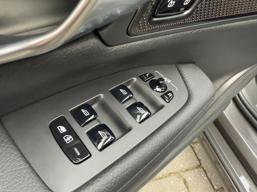 Volvo V90 t8 390pk awd recharge inscription| panodak| adap.cruise| trekhaa