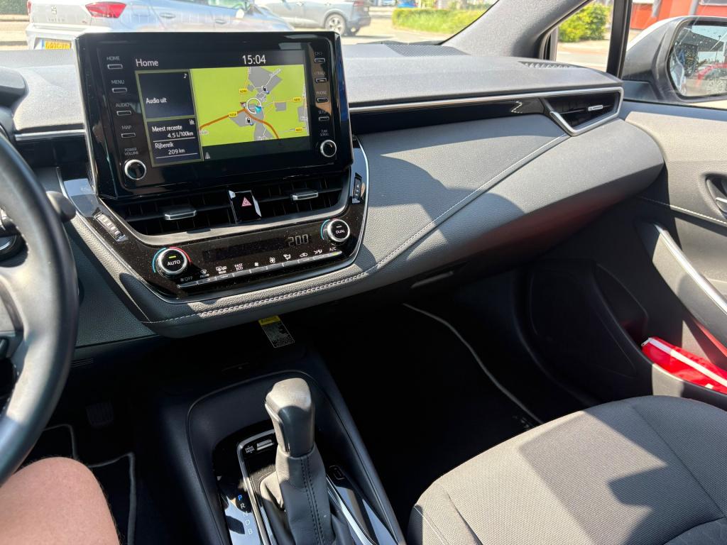 Toyota Corolla Touring Sports 1.8 hybrid dynamic