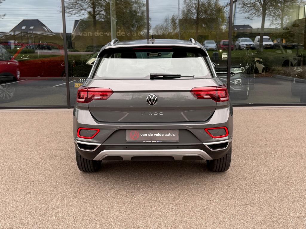 Volkswagen T-roc 1.5 tsi 150pk dsg style | dode hoek | camera | keyless | e