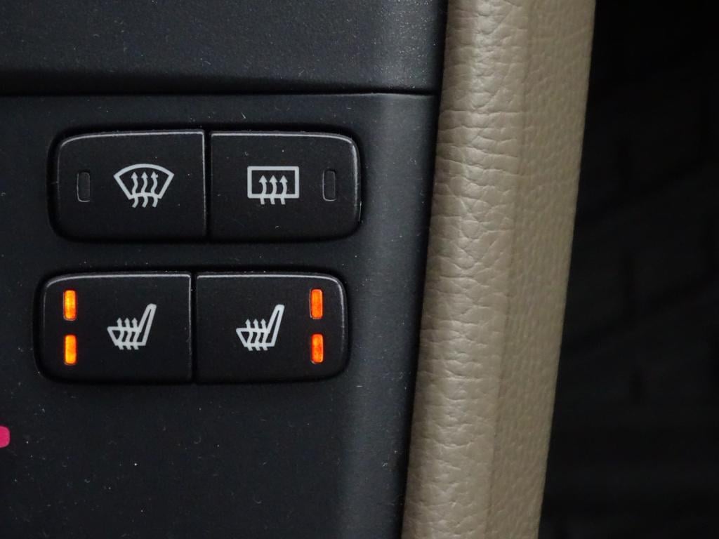 Volvo XC90 4.4 v8 executive edition 7-persoons | pano | stoeverwarming | me