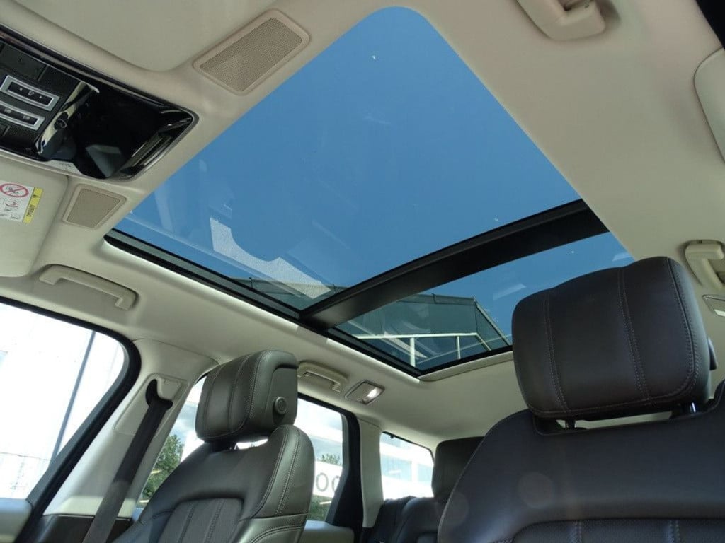 Land Rover Range Rover 2.0 p400e hse dynamic hud | matrix led | stoel venti