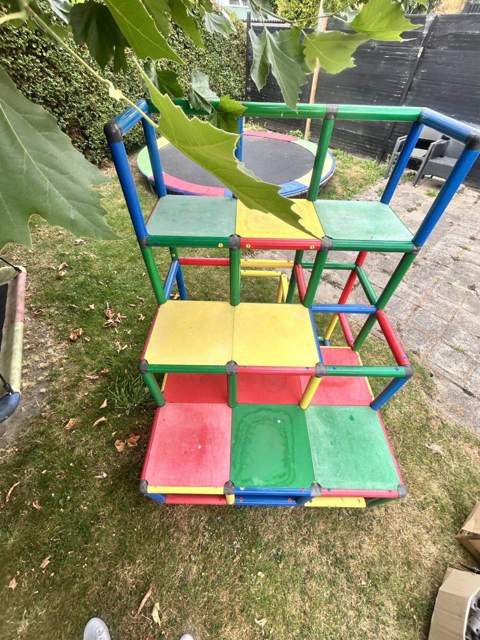 Buitenspeelgoed