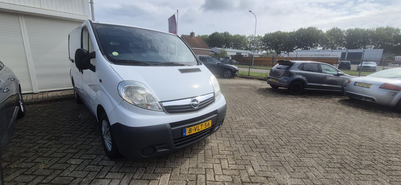 Opel vivaro 2.0 cdti