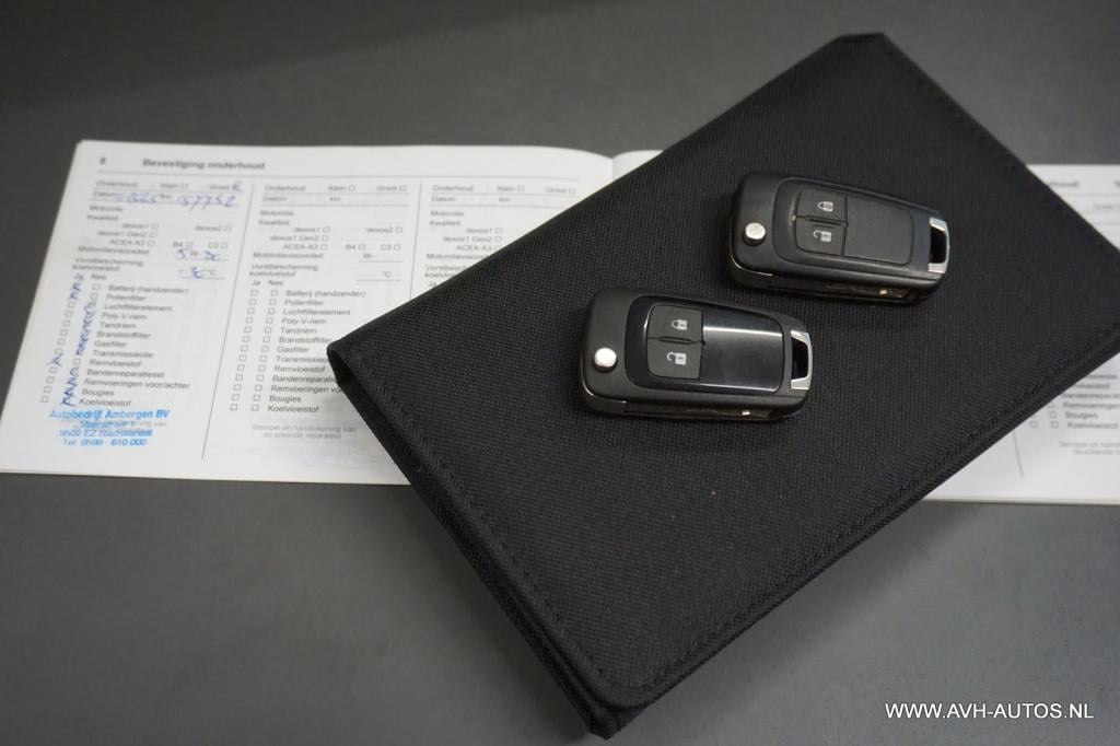 Opel Corsa 1.4 favourite