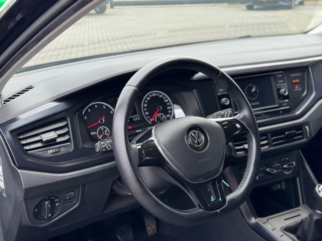 Volkswagen Polo 1.0 * cruise control * pdc 2x * licht en zicht pakket