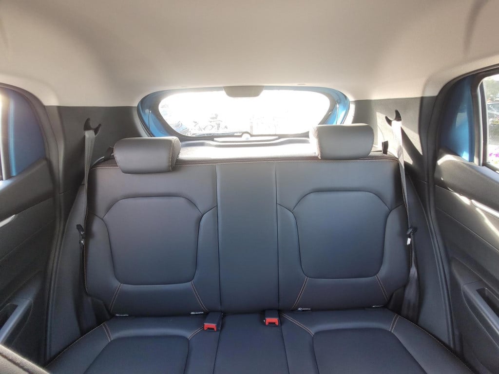 Dacia Spring comfort plus (orange pack) 27 kwh slechts 130km btw auto