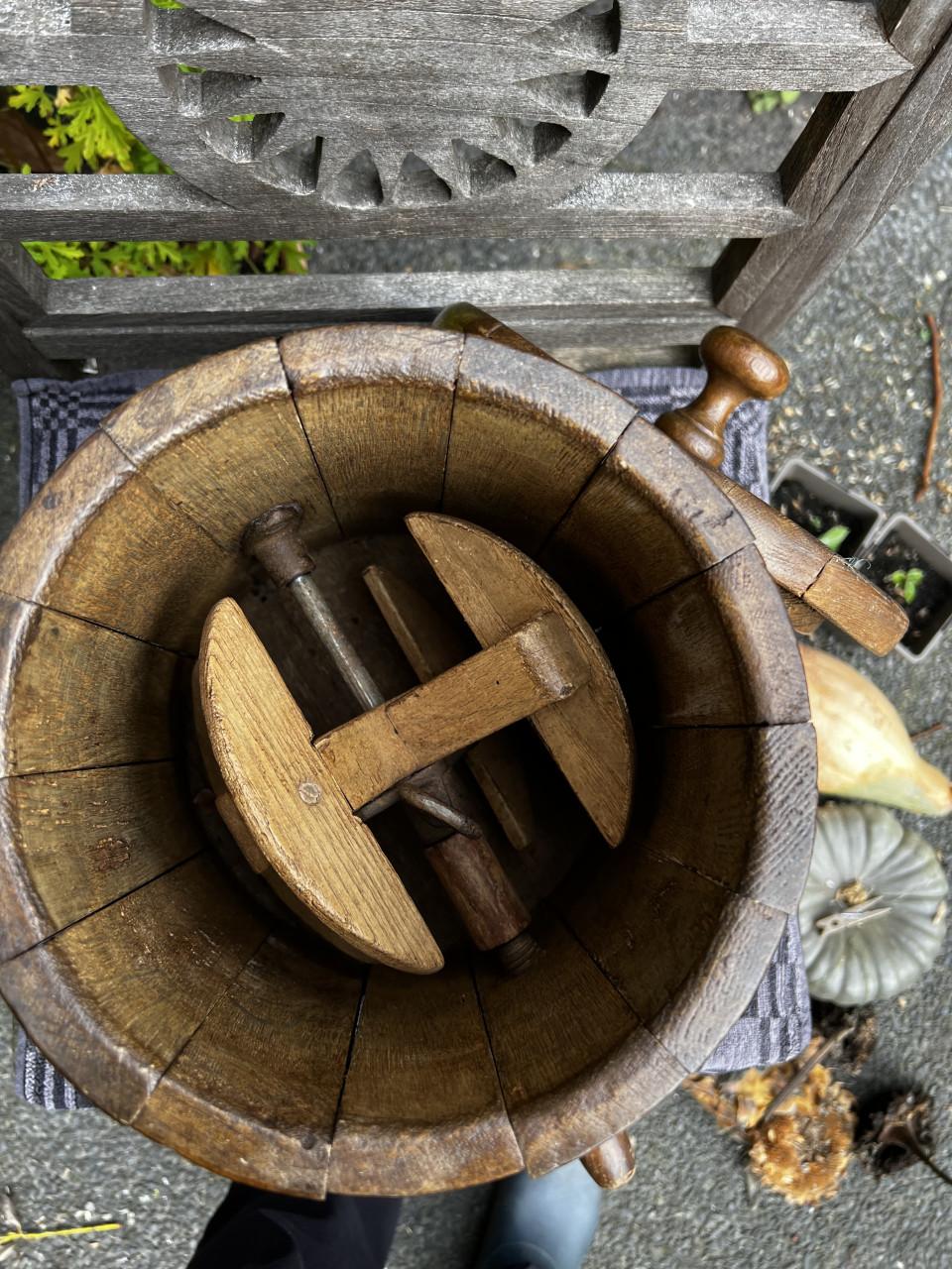 Boterkarnton Antieke boterkarn