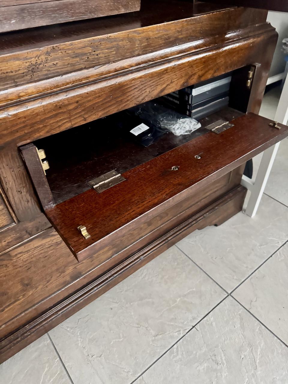 Donkerhouten vintage eiken kast