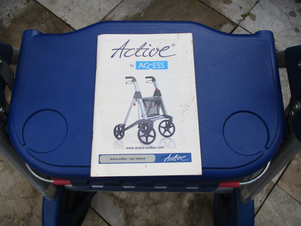 Zgan Active Access opvouwbare rollator van de ANWB