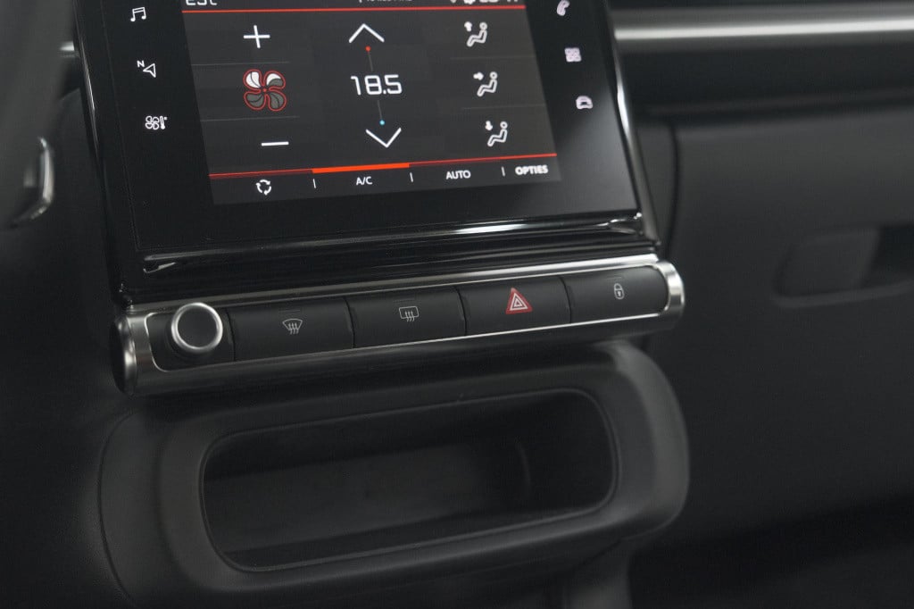 Citroen C3 puretech 110 eat6 max | apple carplay | parkeersensoren | climat