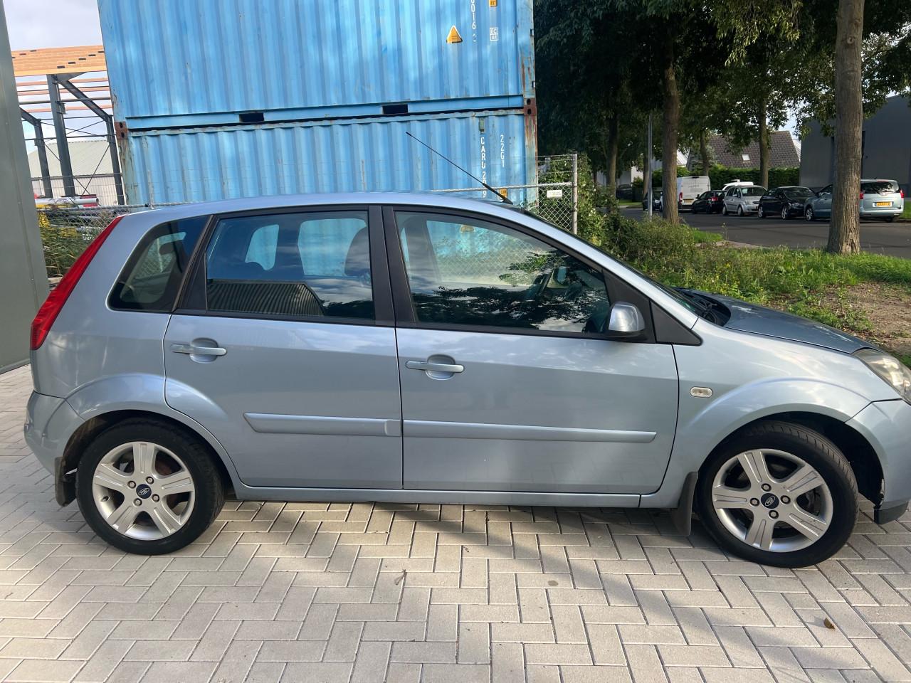 Ford Fiesta 1.6-16V Futura 173.659km Jaar Apk