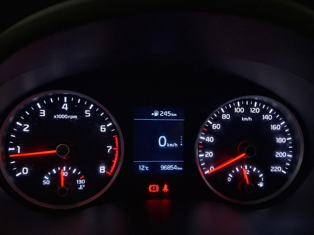 Kia Rio 1.2 cvvt executivel. | key-less | climate control