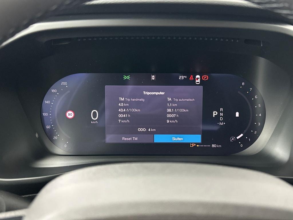 Volvo XC40 b4 plus black edition lounge 360 camera