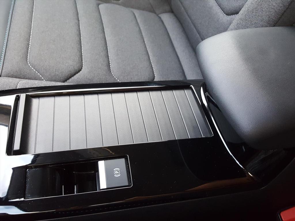 Citroen C4 feel pack 1.2 130pk automaat(8t) trekhaak | apple carplay & andr