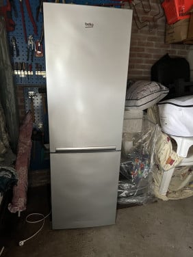 Vriezer vrieskast 84 liter met koelkast