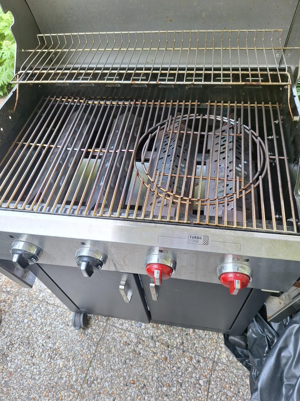 Grote als nieuwe  gas  bbq