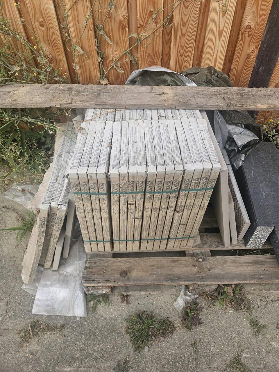 Nieuwe keramische tuintegels 60x60x3