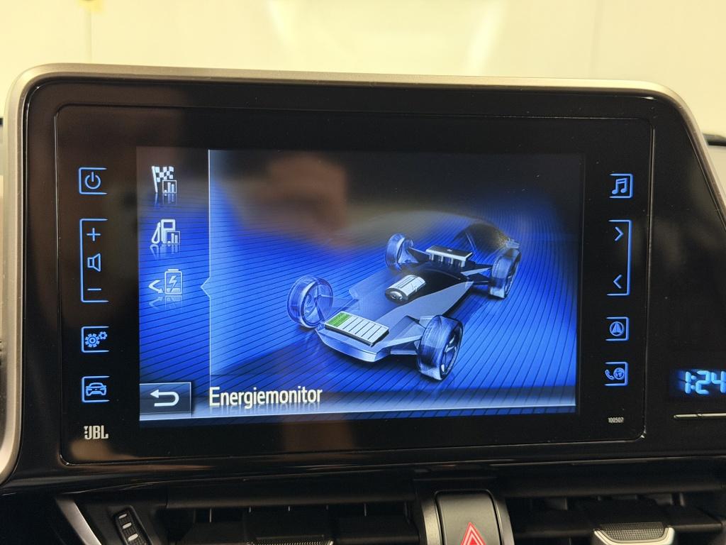 Toyota C-hr 1.8 hybrid executive