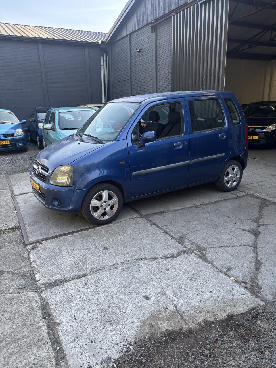 Opel Agila jaar apk