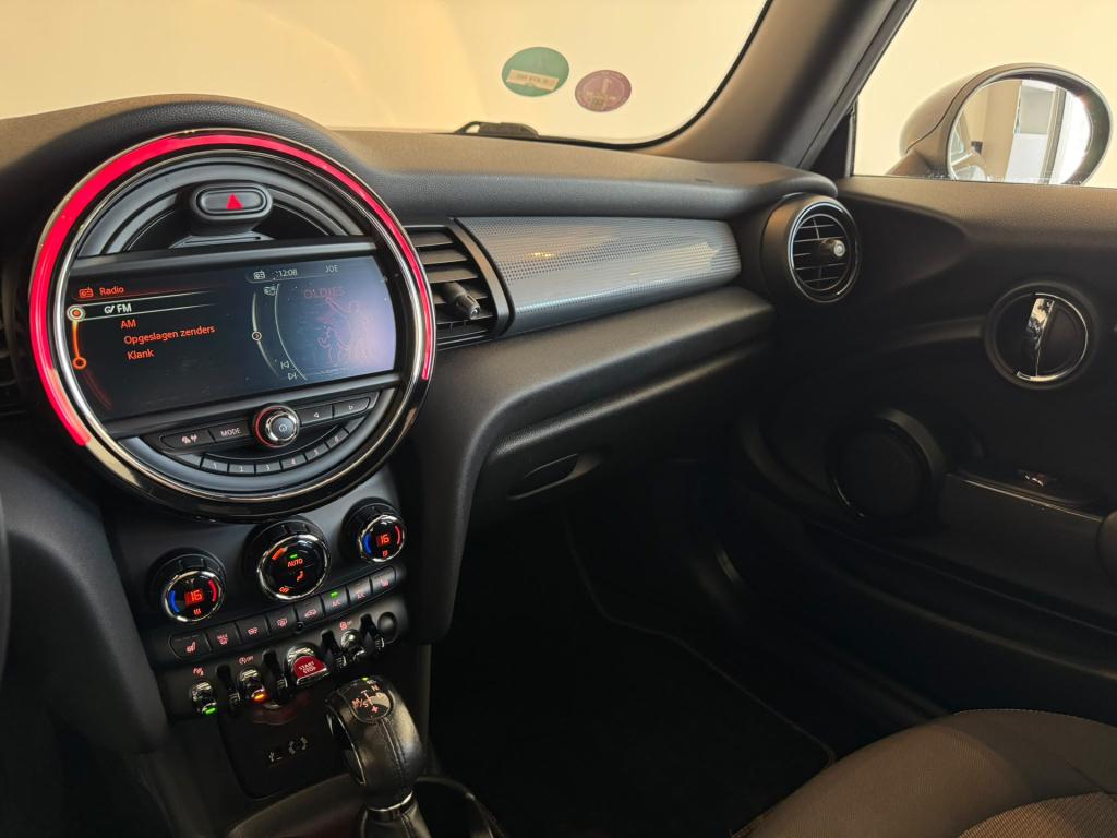 Mini Cooper mini 1.5 pepper serious business