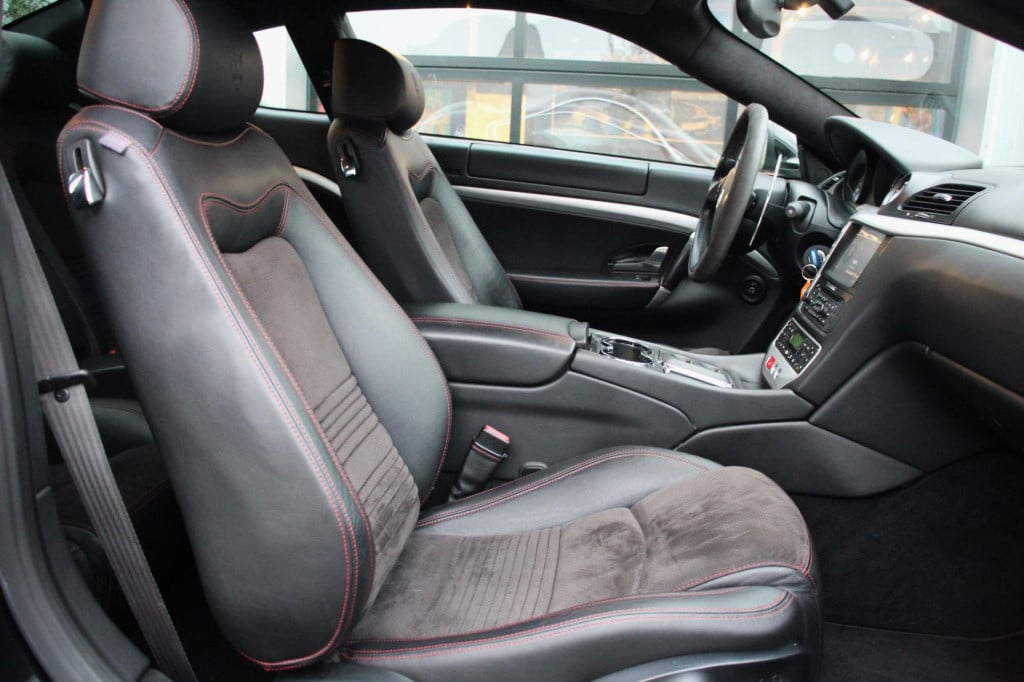 Maserati Granturismo 4.7 s mc - youngtimer - alcantara pack - xenon - nero 