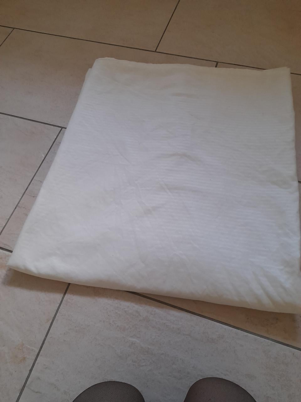 Diverse Dekbed overtrekken  220 x 220 (in goede staat )