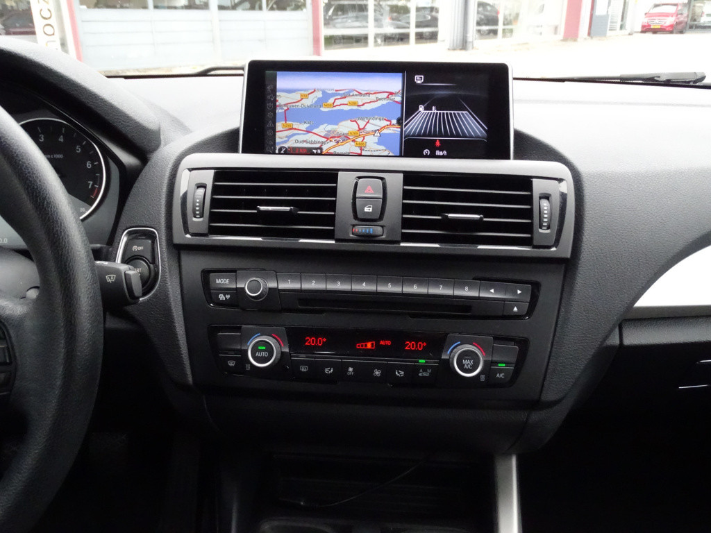BMW 1 Serie 116i ede business | navi  bi-xenon | bluetooth