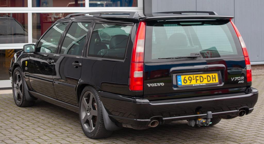 Volvo V70 2.4 r awd