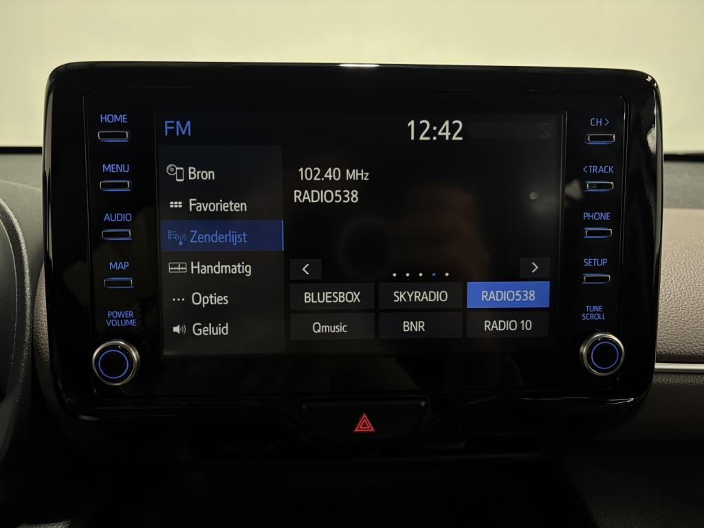 Toyota Yaris Cross 1.5 hybrid executive | 360 camera | bsm | stoelverwarmin