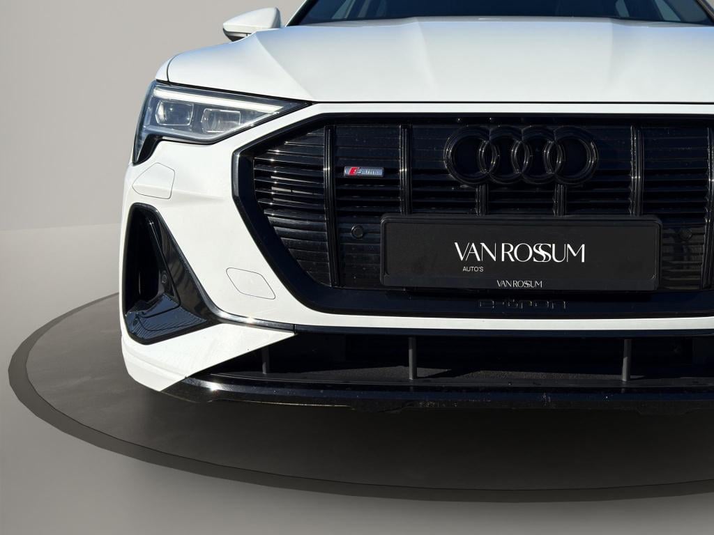 Audi E-tron e-tron 50 quattro launch edition black | pano | s-line | 22"| g