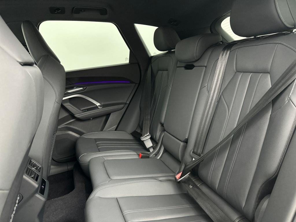 Audi Q5 s edition e-hybrid 220 kw / 299 pk suv 7 versn. s-