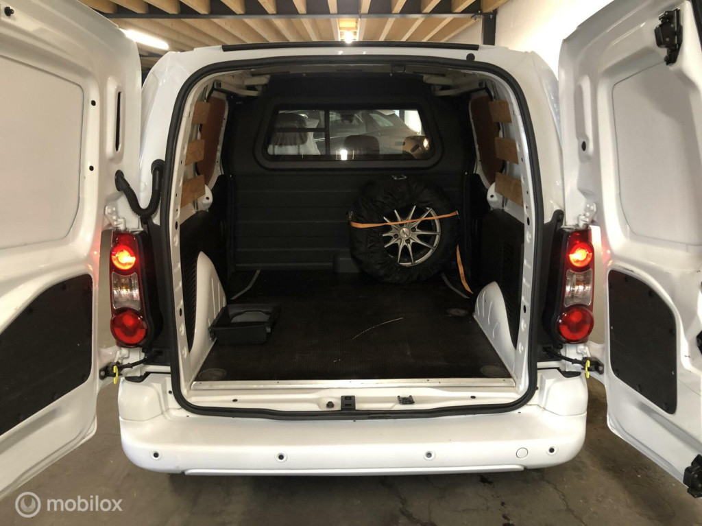 Peugeot Partner bestel 120 1.6 bluehdi 100 l1 première s&s