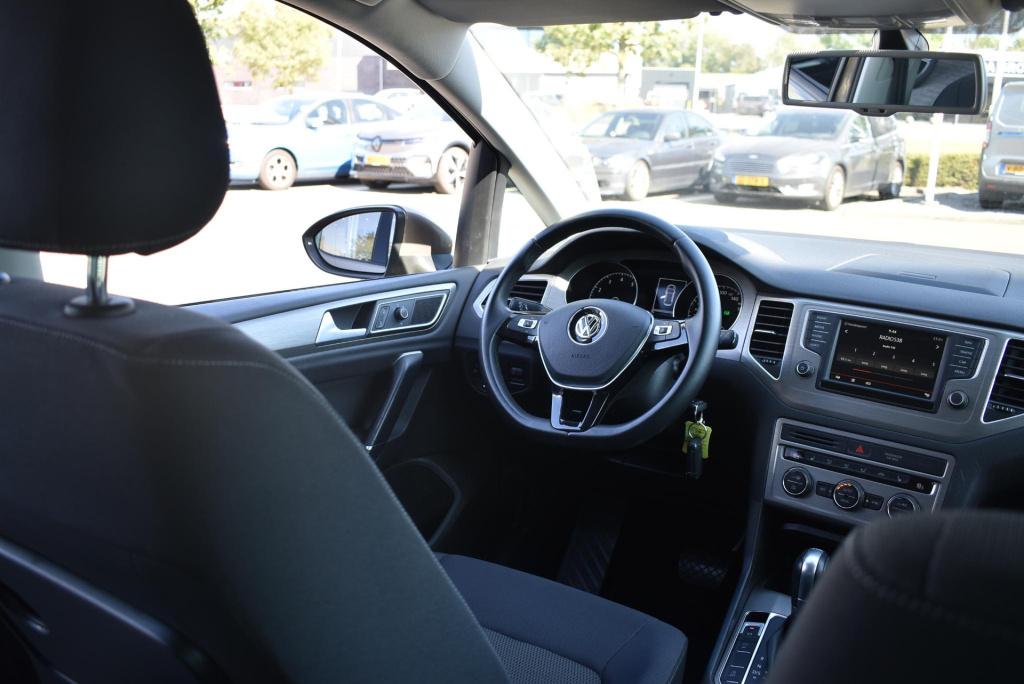 Volkswagen Golf Sportsvan 1.4 tsi business edition connected | climate cont