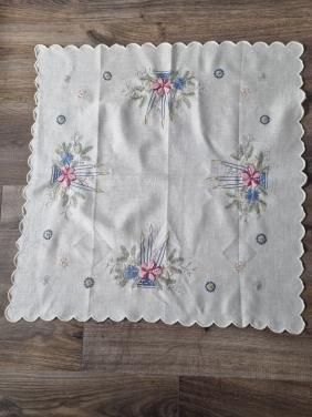 Geborduurd kerstkleedje