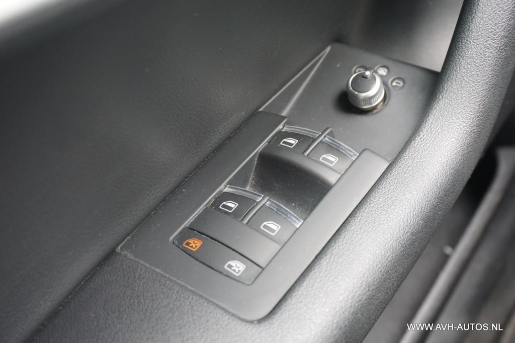 Audi A3 sportback 1.2 tfsi s edition automaat