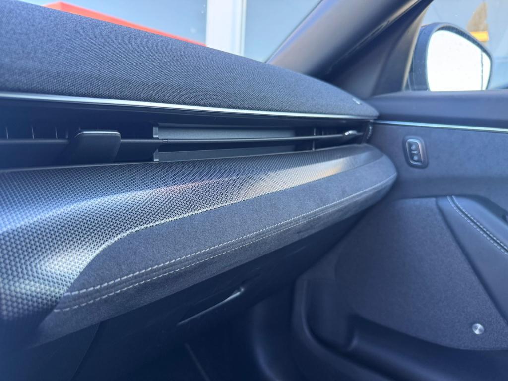 Ford Mustang Mach-e gt extended awd 98 kwh